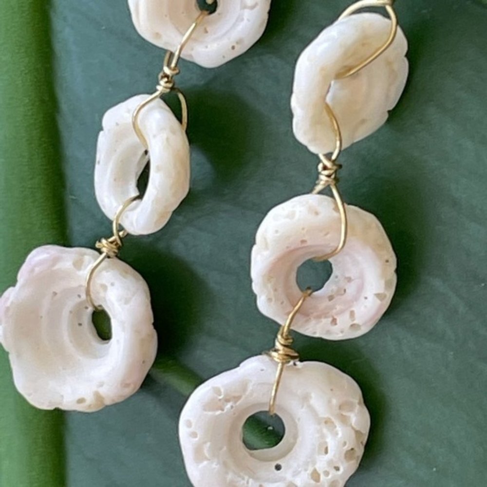 Gold Tone Shell Dangle Earrings - image 2